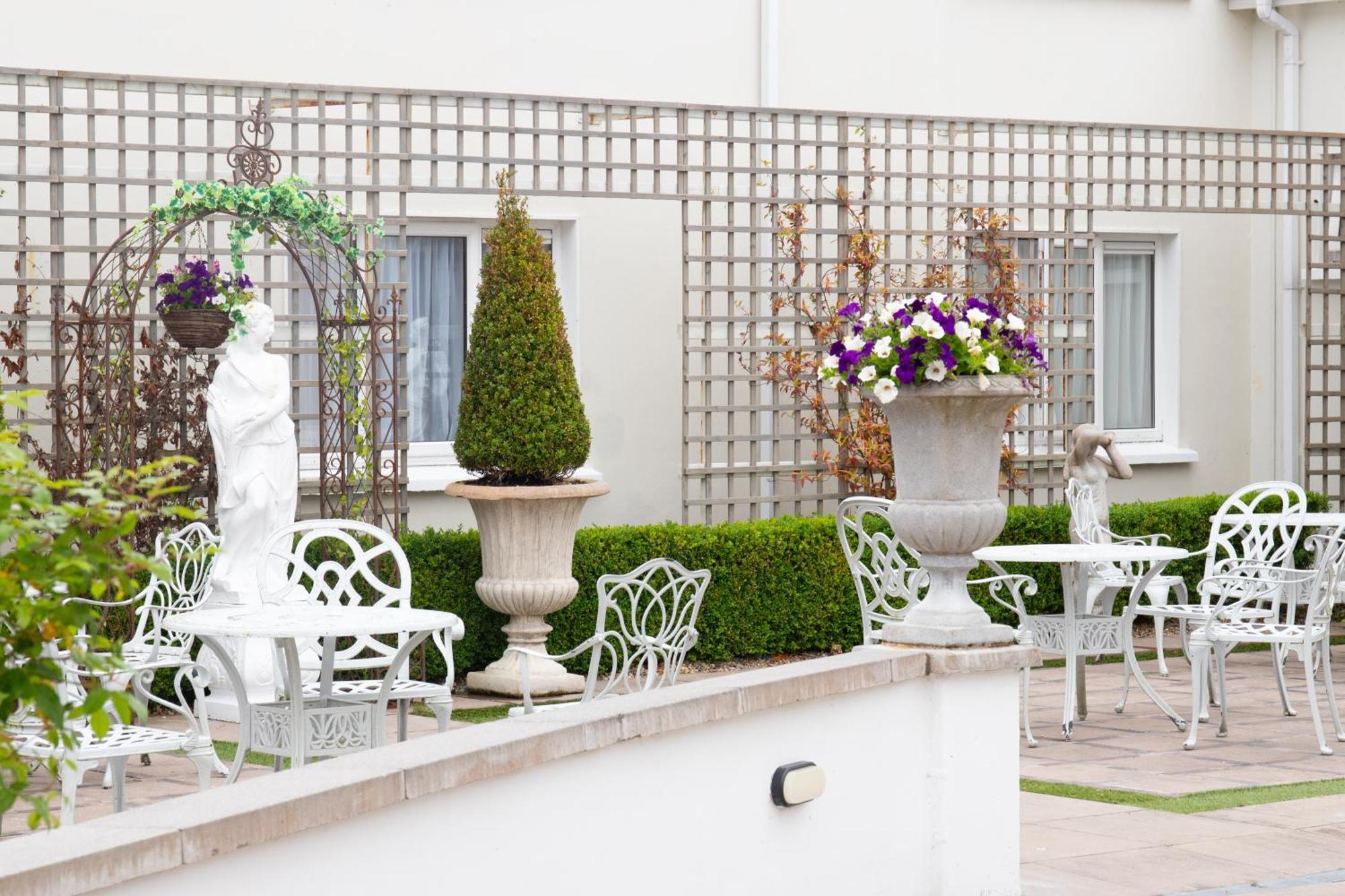 Killarney Oaks Hotel Dış mekan fotoğraf